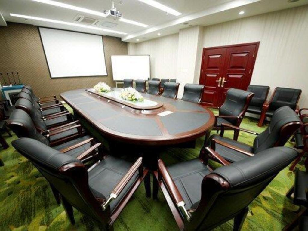 Chonpines Hotels- Shijiazhuang Fangbei Ershilipu  Екстер'єр фото